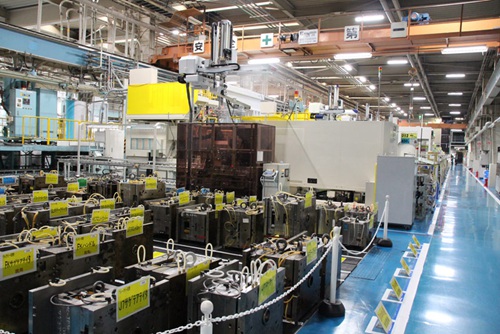 松下推出三角形智能掃地機(jī) 利用機(jī)器人技術(shù)提高產(chǎn)品競(jìng)爭(zhēng)力【7】