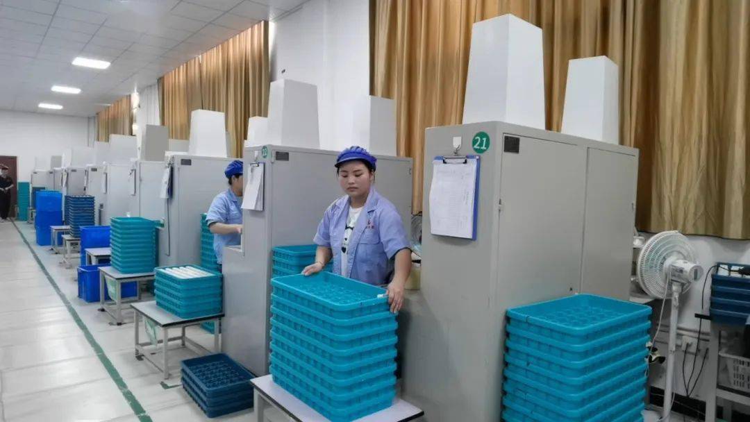 頭條‖比烈日更加火熱的是&hellip;