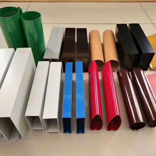 廊架仿銅拉絲鋁單板圖片展示
